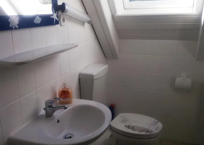 Hoogen In Strandnaehe Lägenhet