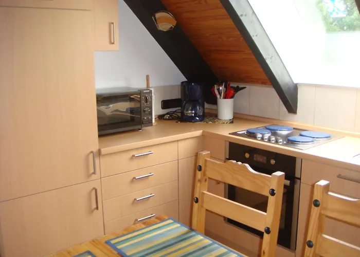 Hoogen In Strandnaehe *